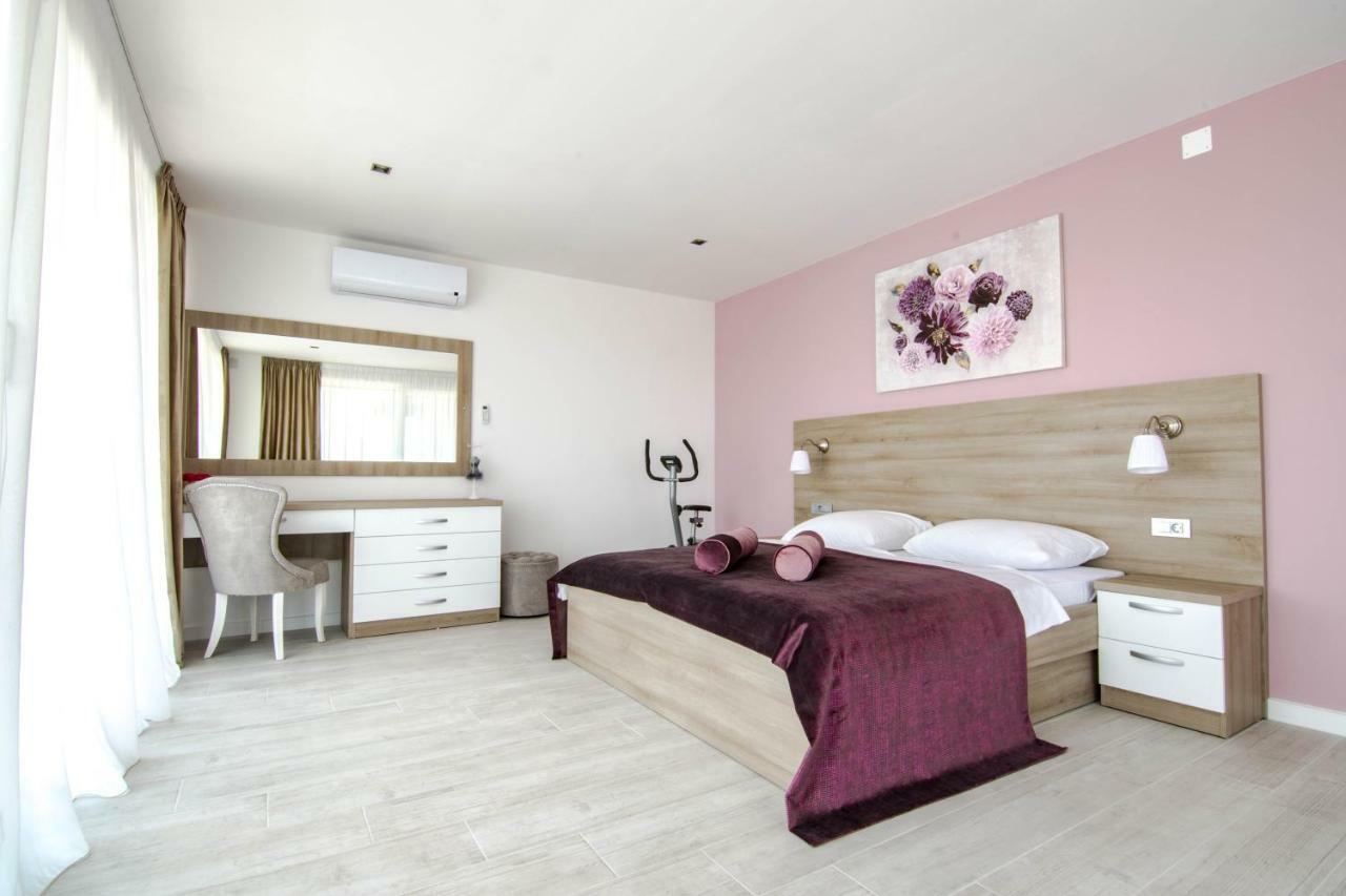 Villa Evoque - Adriatic Luxury Villas Zadar Exterior photo